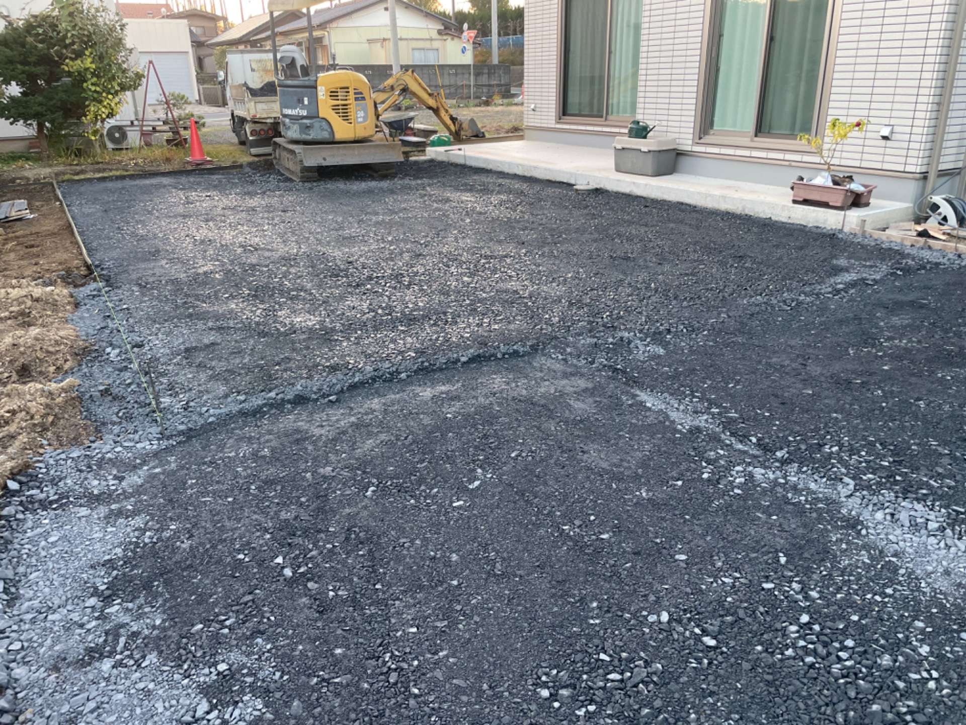 東海村 砕石敷き 木枠 | ブログ | 茨城県ひたちなか市の外構工事なら